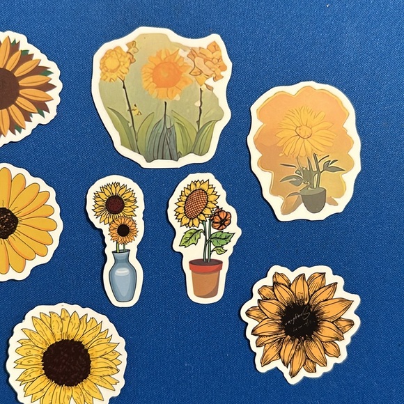 New Set of 8 sunflower / yellow daisy stickers - Picture 3 of 4